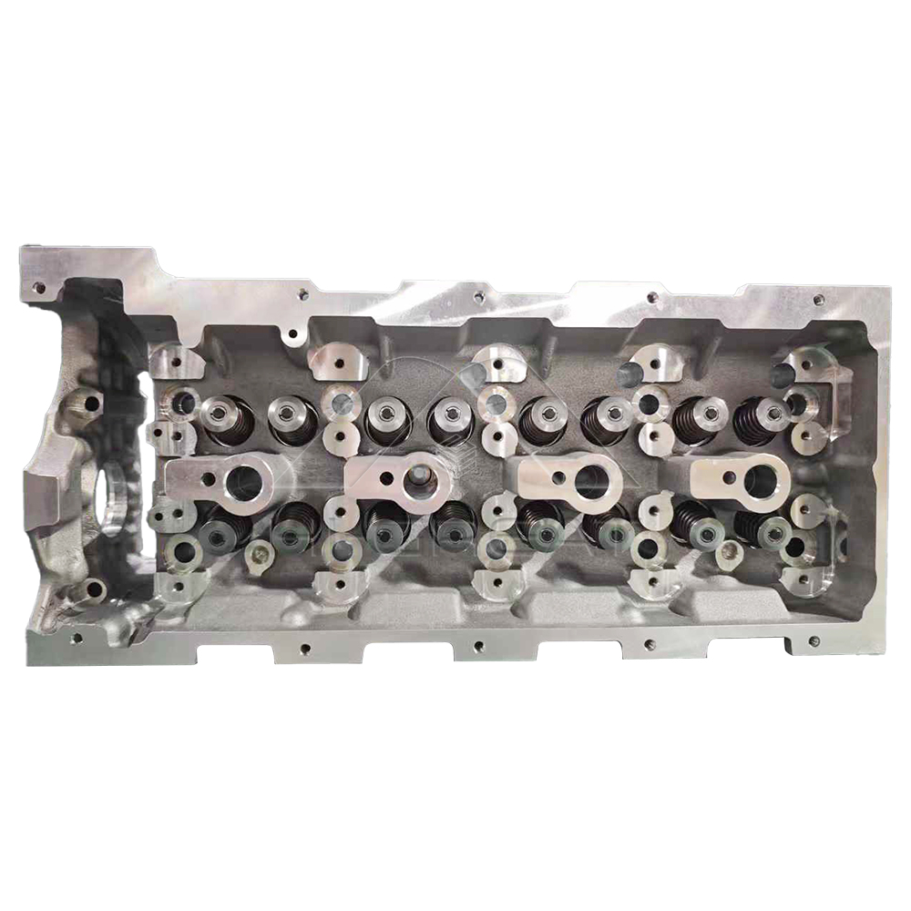 Engine Cylinder Head - Cilinderkopassemblage 2.2T dieselmotor OM646 6110105020 6460101020