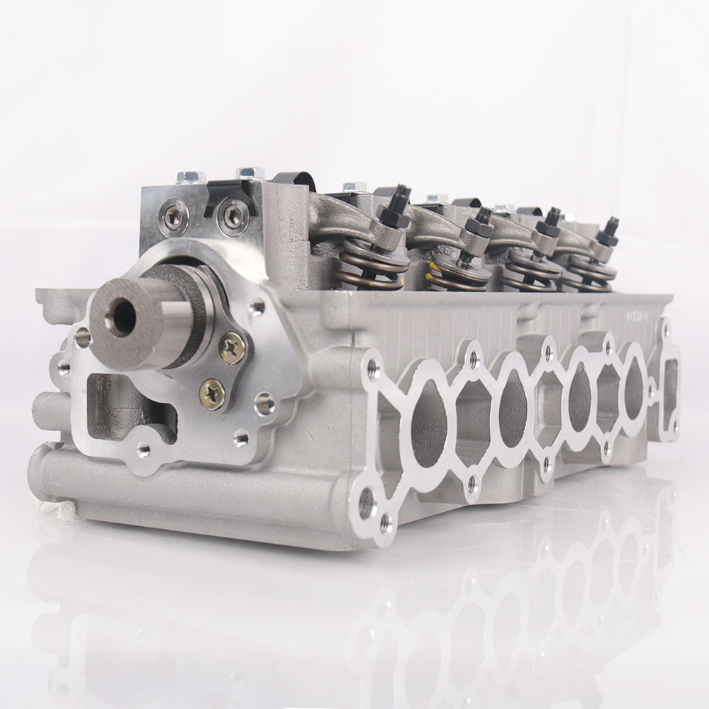 Engine Cylinder Head - Nieuwe cilinderkop B10S1 B12S1 OEM 96666228